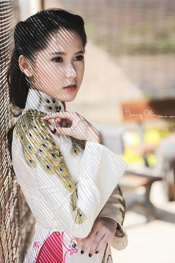上校夫人的年轻侄女们